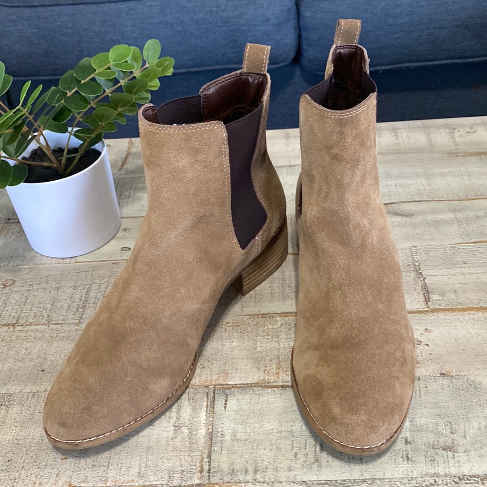 Gap boots